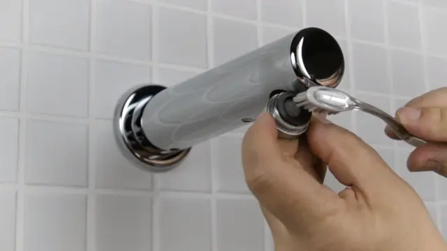 Oras Electra 6188 or 6189 - Cleaning aerator